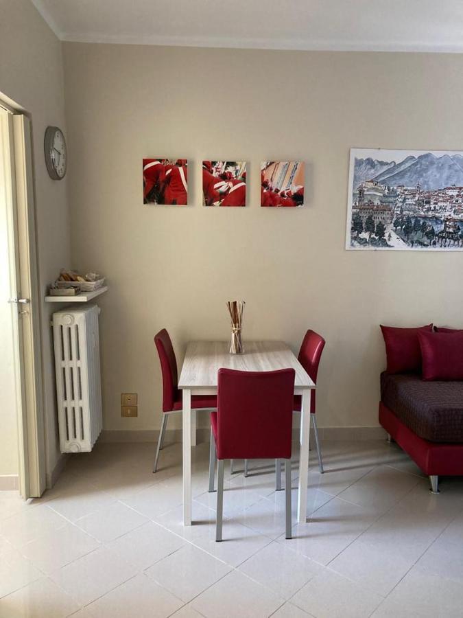 Apartment "Borgo Olivetti" 이브레아 외부 사진